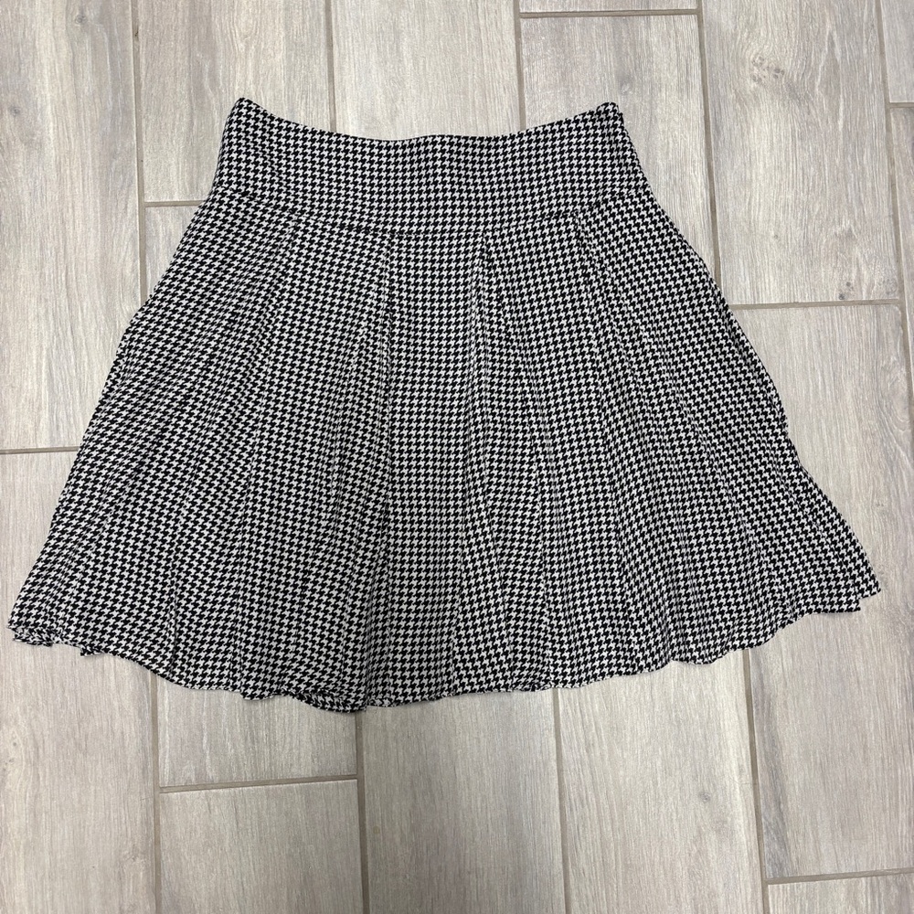 Ralph Lauren Black and White Houndstooth Circle Skirt